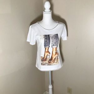 Embellished Tee with Pearls 👠